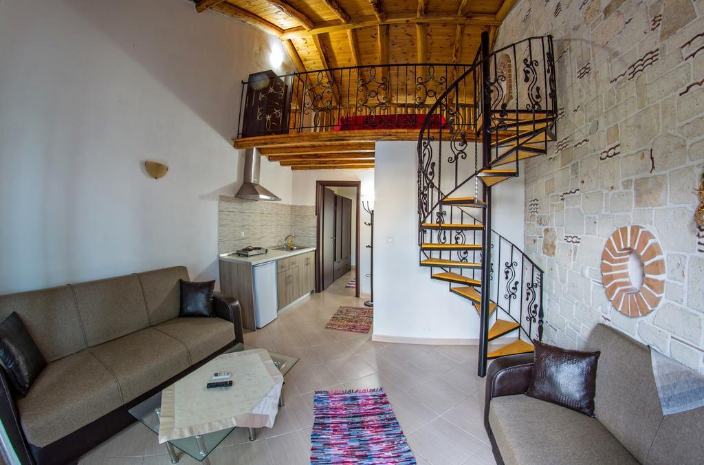 Theano Apartments Сарті Екстер'єр фото